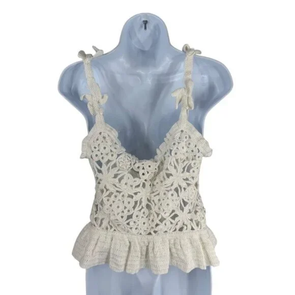 Farm Rio Crochet Peplum Top White Floral Handmade NWT Size XS - Picture 10 of 14
